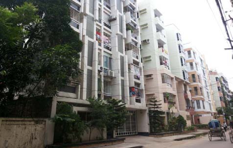 Figure 14: Closely juxtaposed buildings forming uniform skyline.